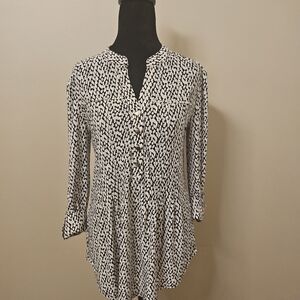 Cocomo Black and White Patterned Blouse